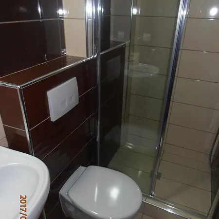 Hotel Oscar *